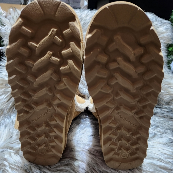 BearPaw Women's Iced Coffee, Star Suede Winter Boots Size 7 NeverWet Technology - Picture 6 of 11